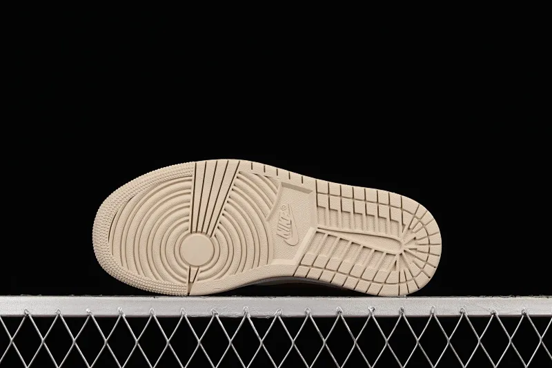 All categories Air Jordan Jordan series basketball shoes Air Jordan 1 Mid G version pure original Air Jordan 1 Mid SE AJ1 Joe 1 meter brown mid-top retro basketball shoes DO6699-200